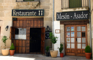 Entrada principal al Restaurante